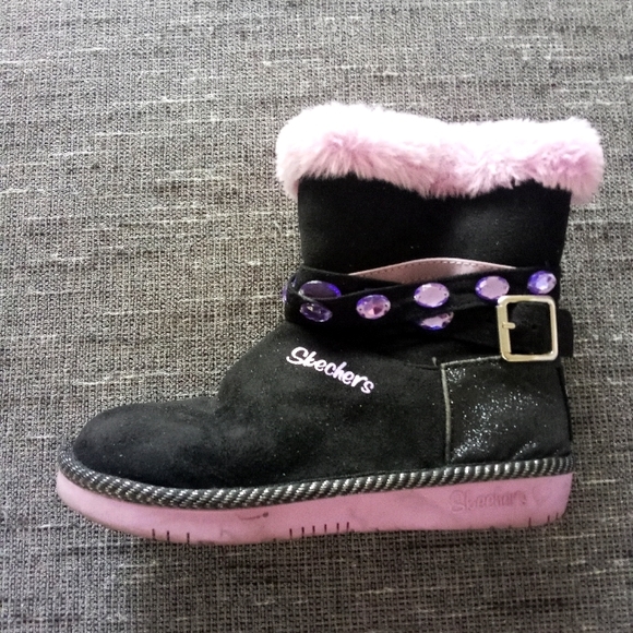 skechers toasty toes waterproof